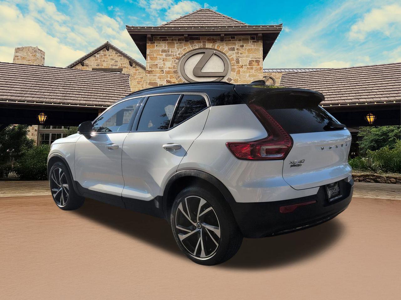2022 Volvo XC40 R-Design San Antonio TX