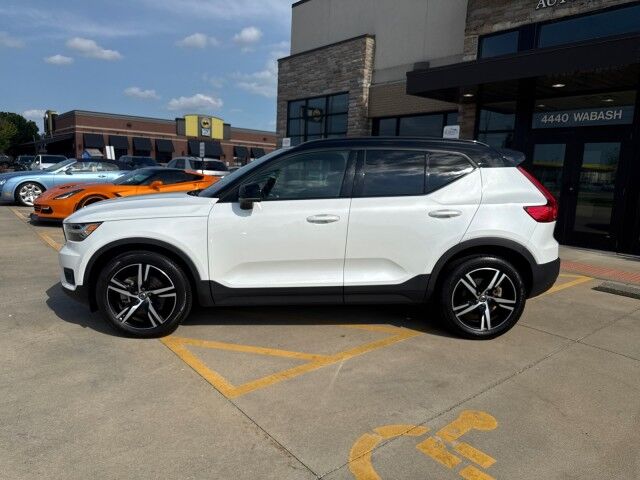 2022 Volvo XC40 R-Design Springfield IL