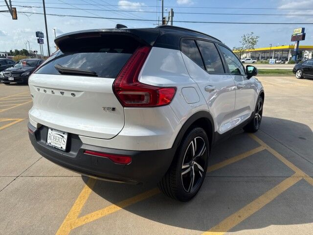 2022 Volvo XC40 R-Design Springfield IL