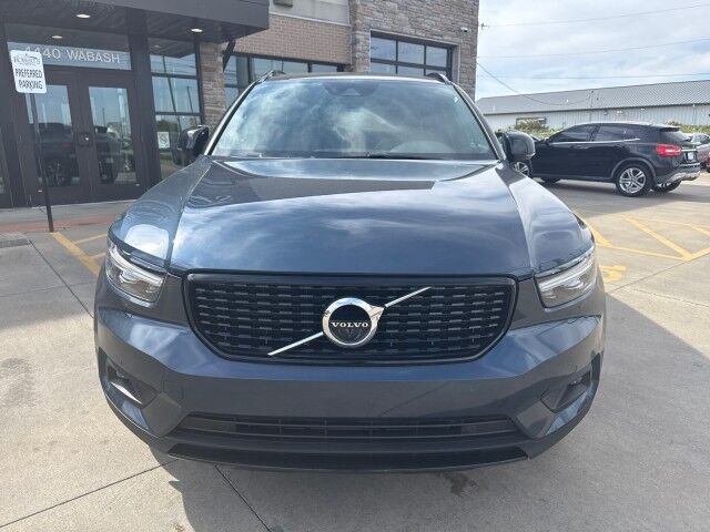 2022 Volvo XC40 R-Design Springfield IL