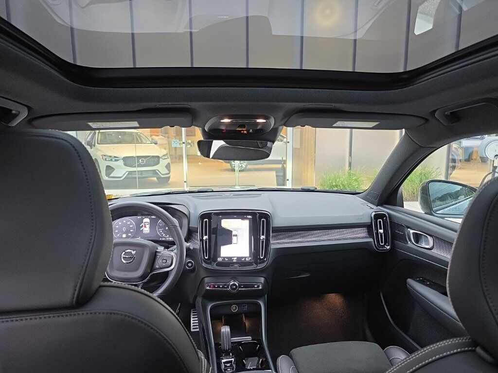 2022 Volvo XC40 R-Design Hunt Valley MD