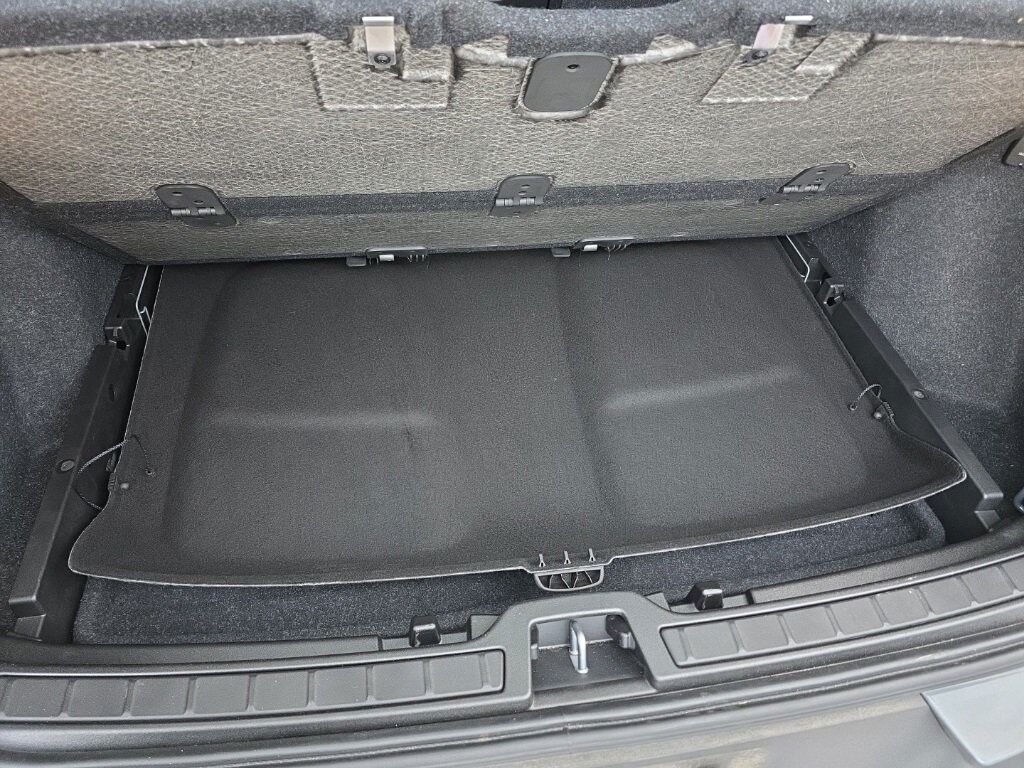 2022 Volvo XC40 R-Design Hunt Valley MD