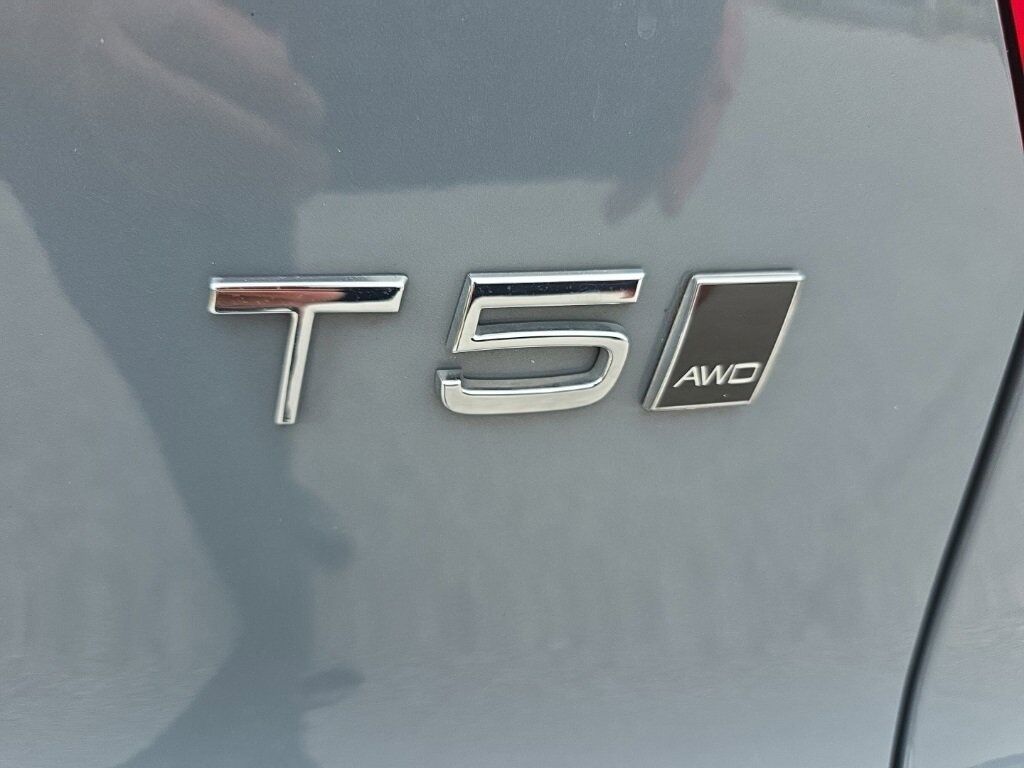 2022 Volvo XC40 R-Design Hunt Valley MD