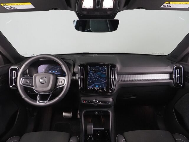 2022 Volvo XC40 Recharge P8 eAWD Twin Ultimate *NAVIGATION, PILOT ASSIST, ADAPTIVE CRUISE, SAFETY ALERTS, 360 VIEW CAMERAS, PANORAMA MOONROOF, LEATHER, HEATED SEATS/STEERING, 20 INCH WHEELS, WIRELESS CHARGING, HARMAN/KARDON Round Rock TX