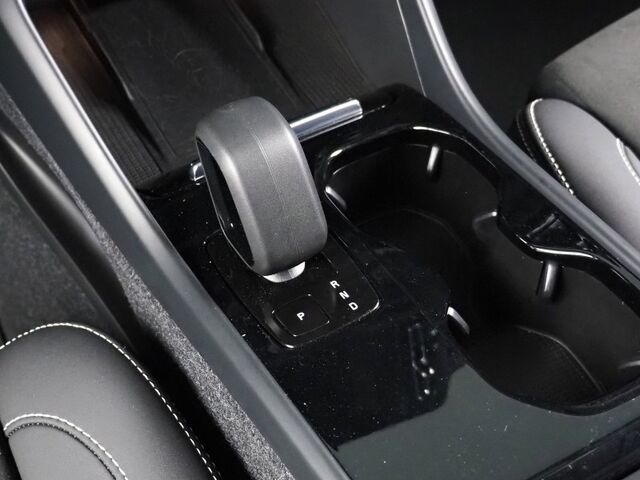 2022 Volvo XC40 Recharge P8 eAWD Twin Ultimate *NAVIGATION, PILOT ASSIST, ADAPTIVE CRUISE, SAFETY ALERTS, 360 VIEW CAMERAS, PANORAMA MOONROOF, LEATHER, HEATED SEATS/STEERING, 20 INCH WHEELS, WIRELESS CHARGING, HARMAN/KARDON Round Rock TX