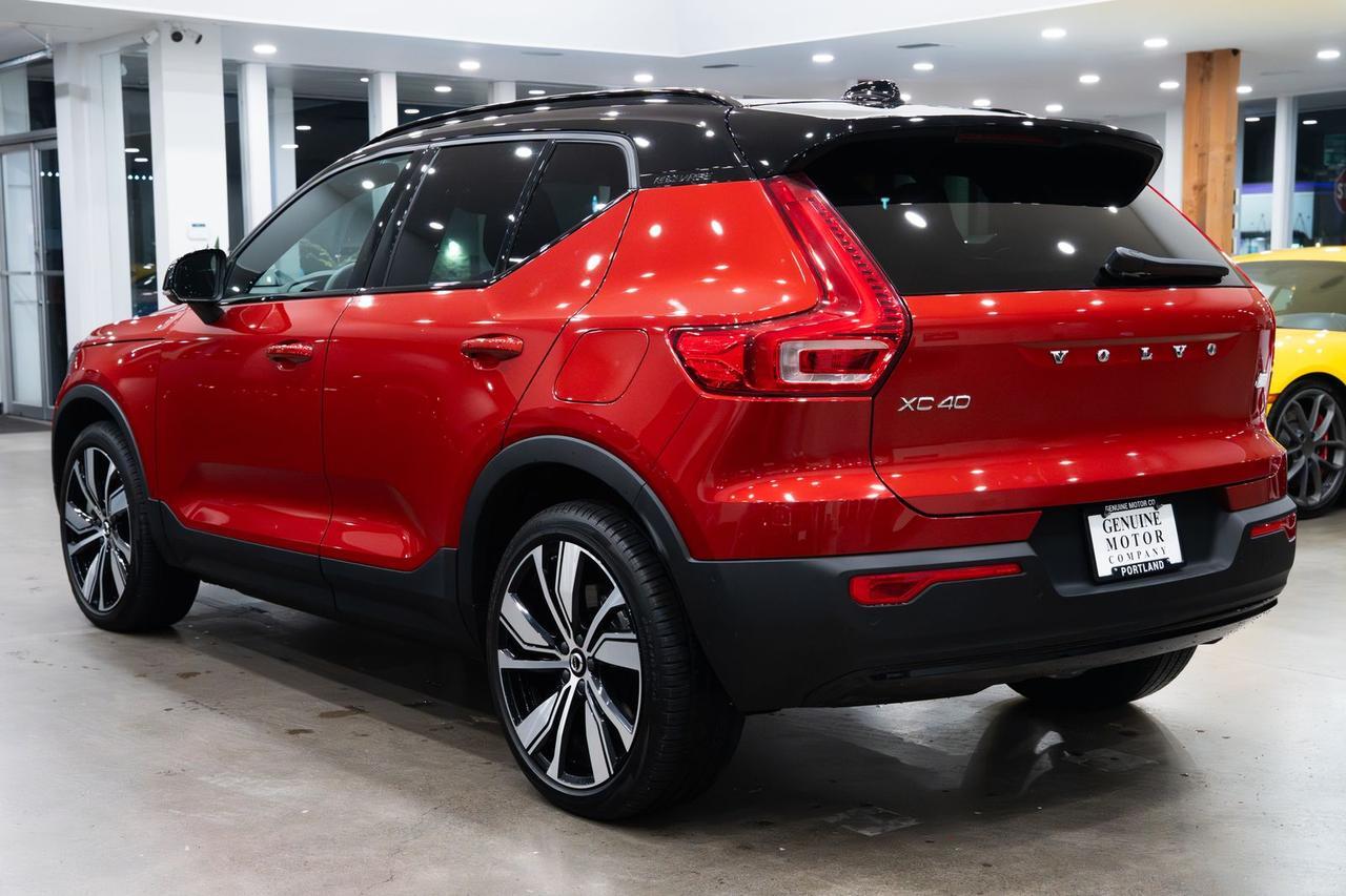 2022 Volvo XC40 Recharge Pure Electric P8 Plus Gladstone OR