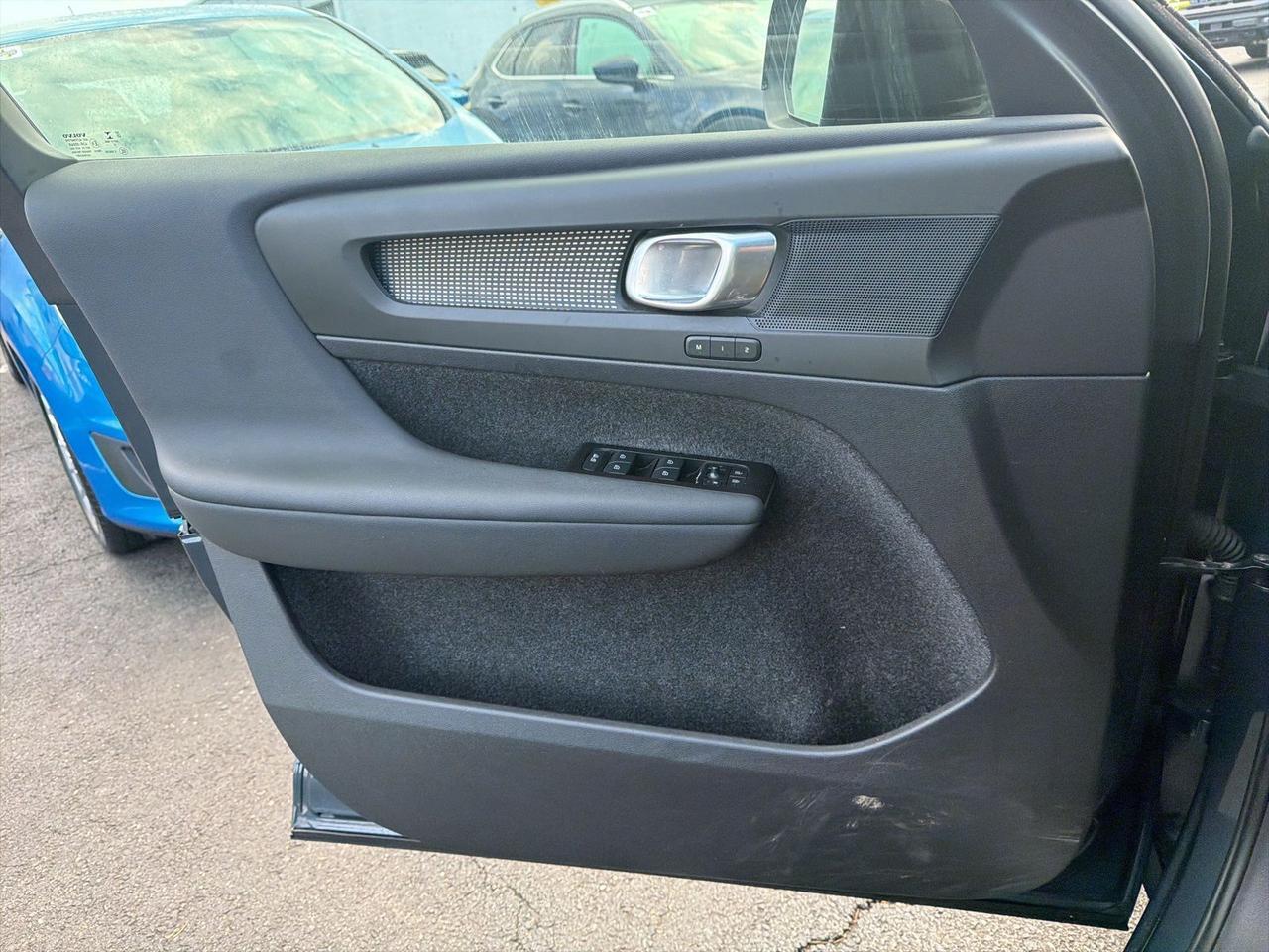 2022 Volvo XC40 Recharge Pure Electric P8 Plus Gaithersburg MD