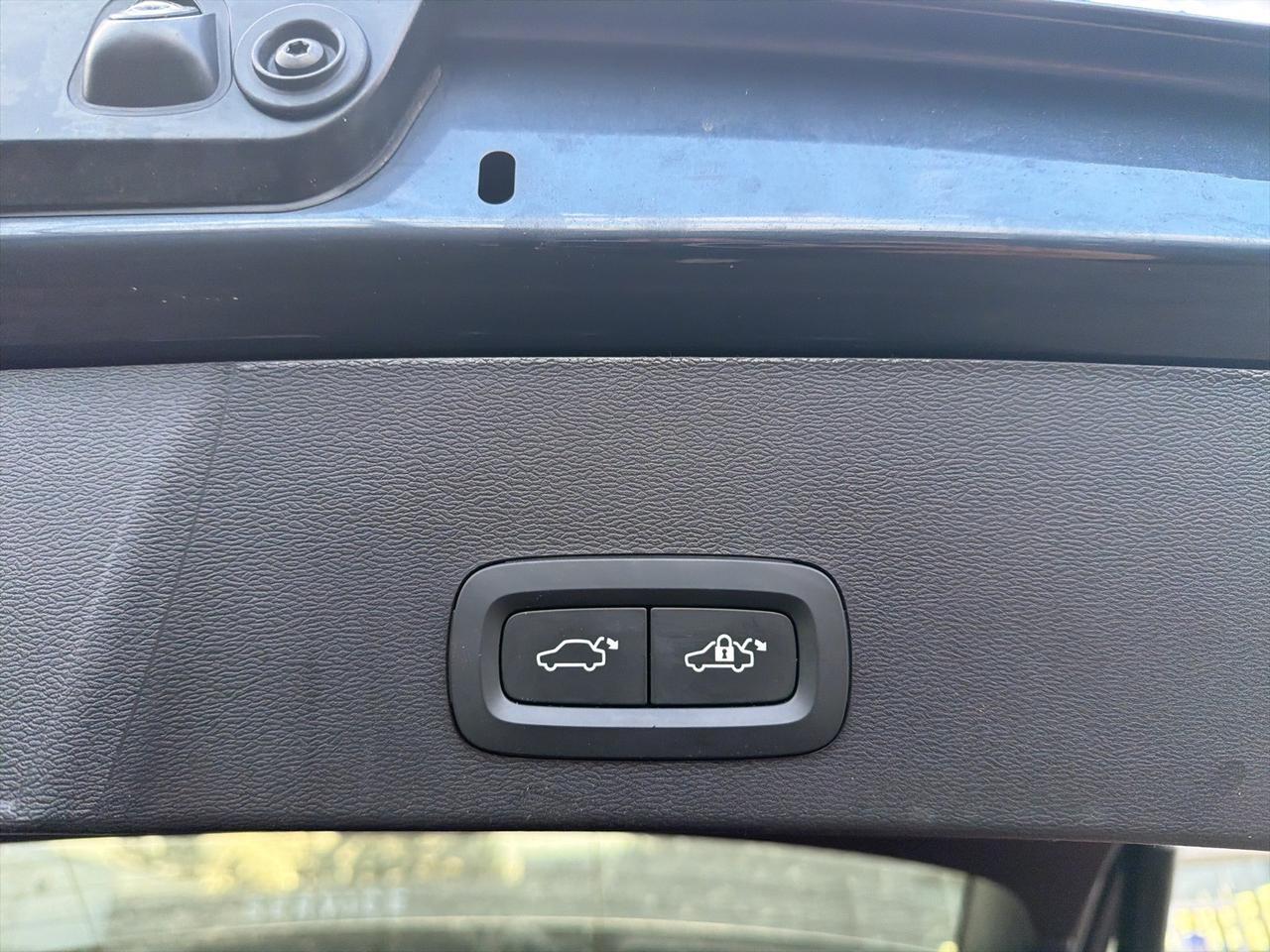 2022 Volvo XC40 Recharge Pure Electric P8 Plus Gaithersburg MD