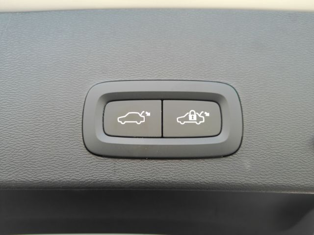 2022 Volvo XC40 Recharge Pure Electric P8 Twin Plus Plano TX