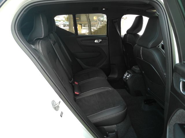 2022 Volvo XC40 Recharge Pure Electric P8 Twin Plus Plano TX