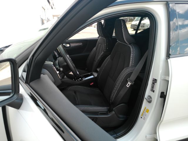 2022 Volvo XC40 Recharge Pure Electric P8 Twin Plus Plano TX