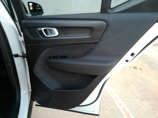 2022 Volvo XC40 Recharge Pure Electric P8 Twin Plus Plano TX