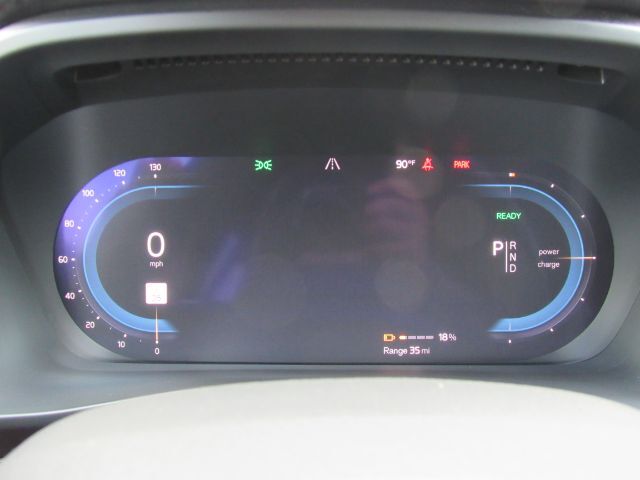 2022 Volvo XC40 Recharge P8 Twin Plus photo 38