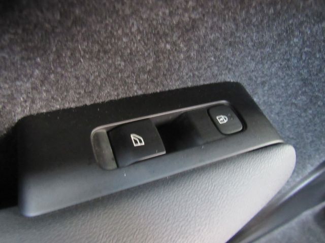 2022 Volvo XC40 Recharge P8 Twin Plus photo 30