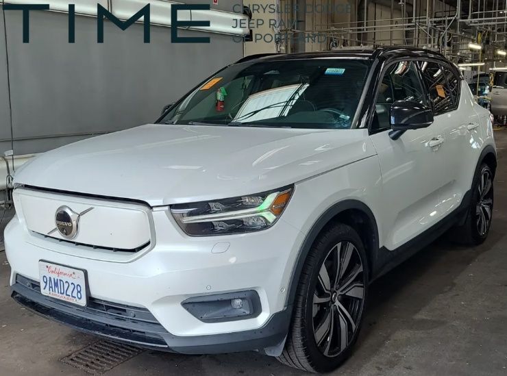 2022 Volvo XC40 Recharge Pure Electric P8 Ultimate