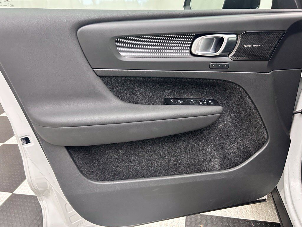 2022 Volvo XC40 Recharge Pure Electric P8 Ultimate Portland OR