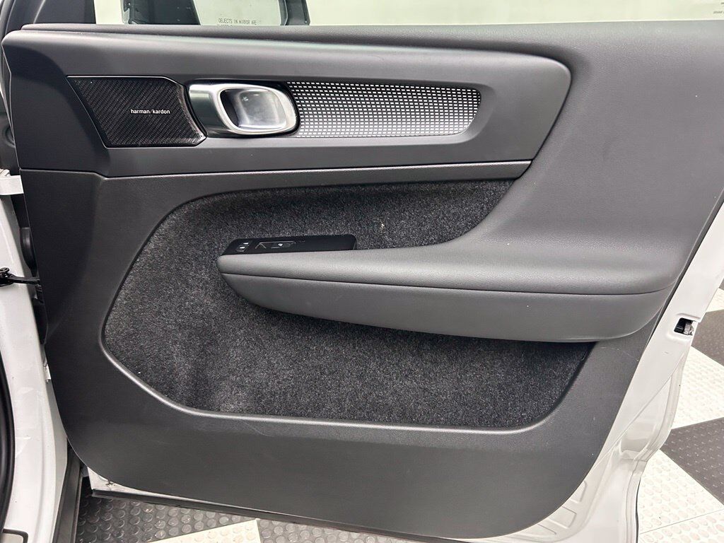 2022 Volvo XC40 Recharge Pure Electric P8 Ultimate Portland OR