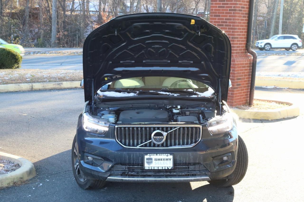 2022 Volvo XC40 T5 Inscription Fredericksburg VA