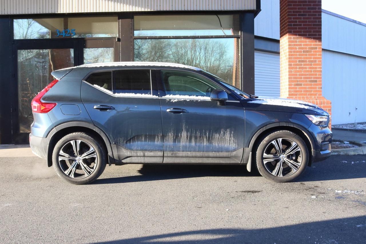 2022 Volvo XC40 T5 Inscription Fredericksburg VA