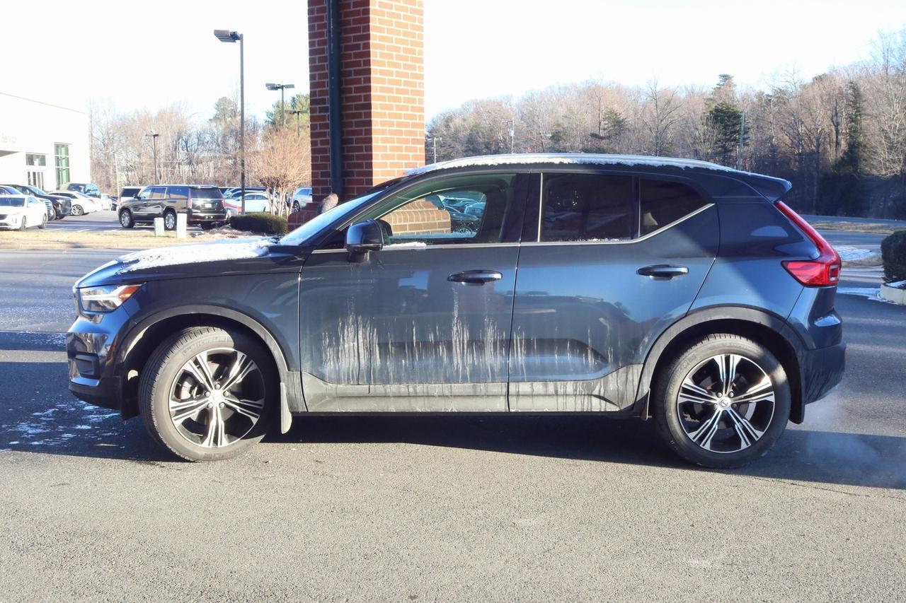 2022 Volvo XC40 T5 Inscription Fredericksburg VA