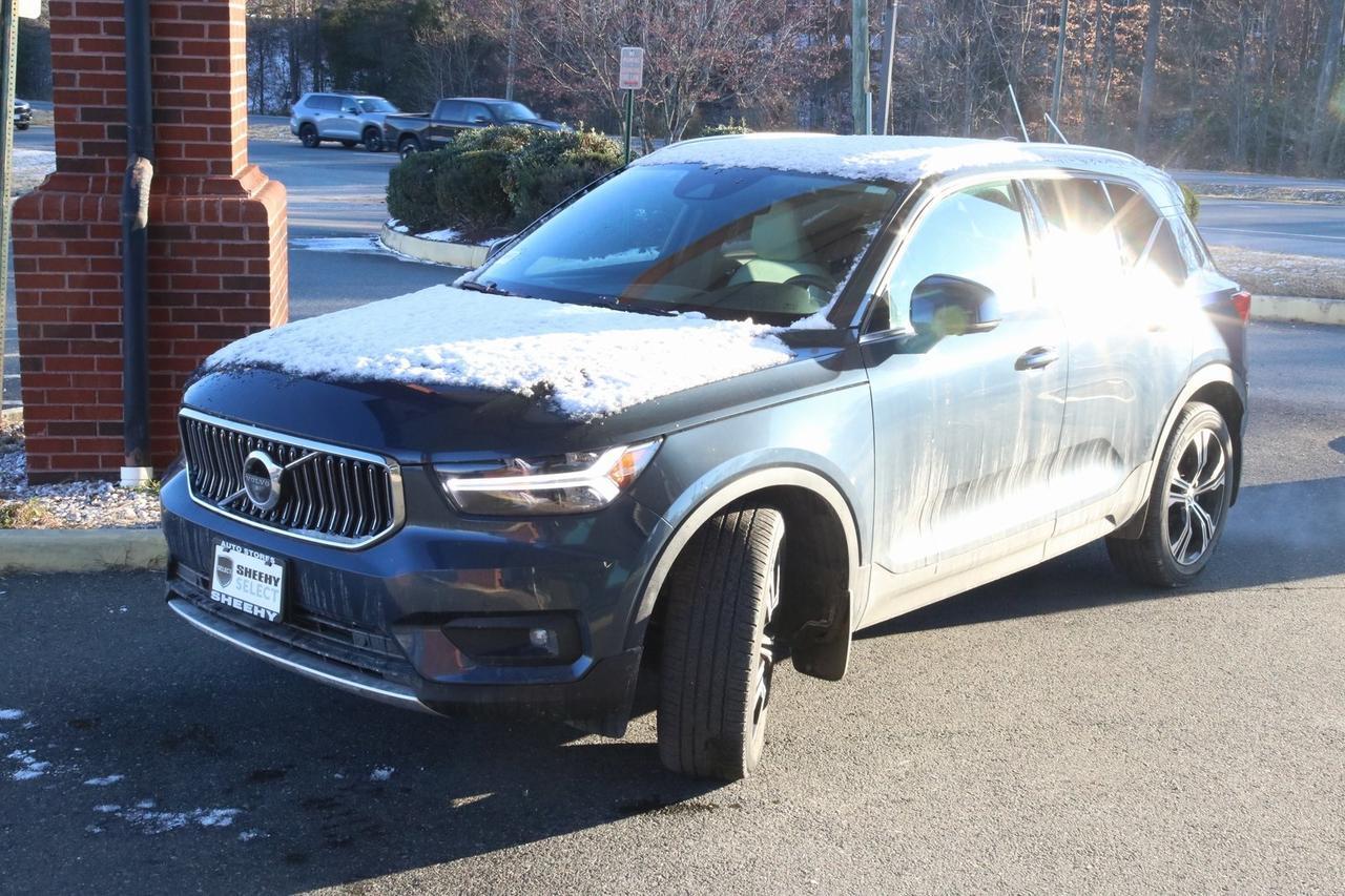 2022 Volvo XC40 T5 Inscription Fredericksburg VA