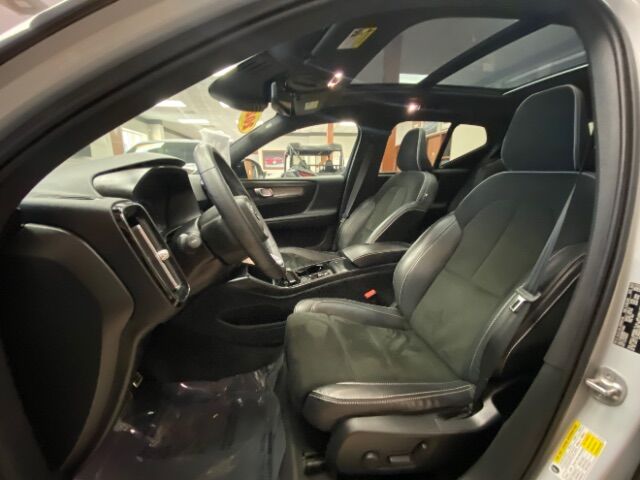 2022 Volvo XC40 T5 R-Design Charlotte NC
