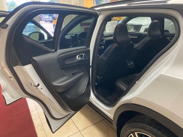 2022 Volvo XC40 T5 R-Design Charlotte NC