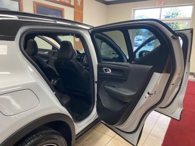 2022 Volvo XC40 T5 R-Design Charlotte NC
