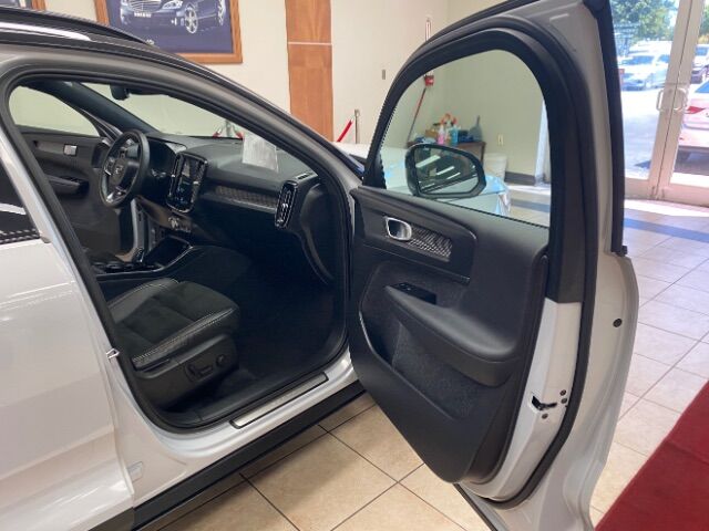 2022 Volvo XC40 T5 R-Design Charlotte NC