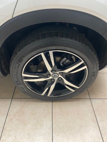 2022 Volvo XC40 T5 R-Design Charlotte NC