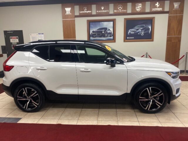 2022 Volvo XC40 T5 R-Design Charlotte NC