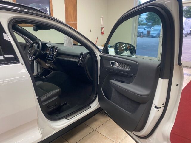 2022 Volvo XC40 T5 R-Design Charlotte NC