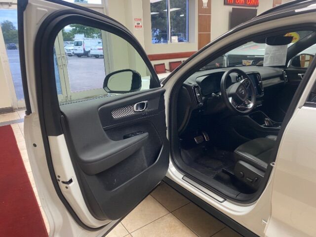 2022 Volvo XC40 T5 R-Design Charlotte NC