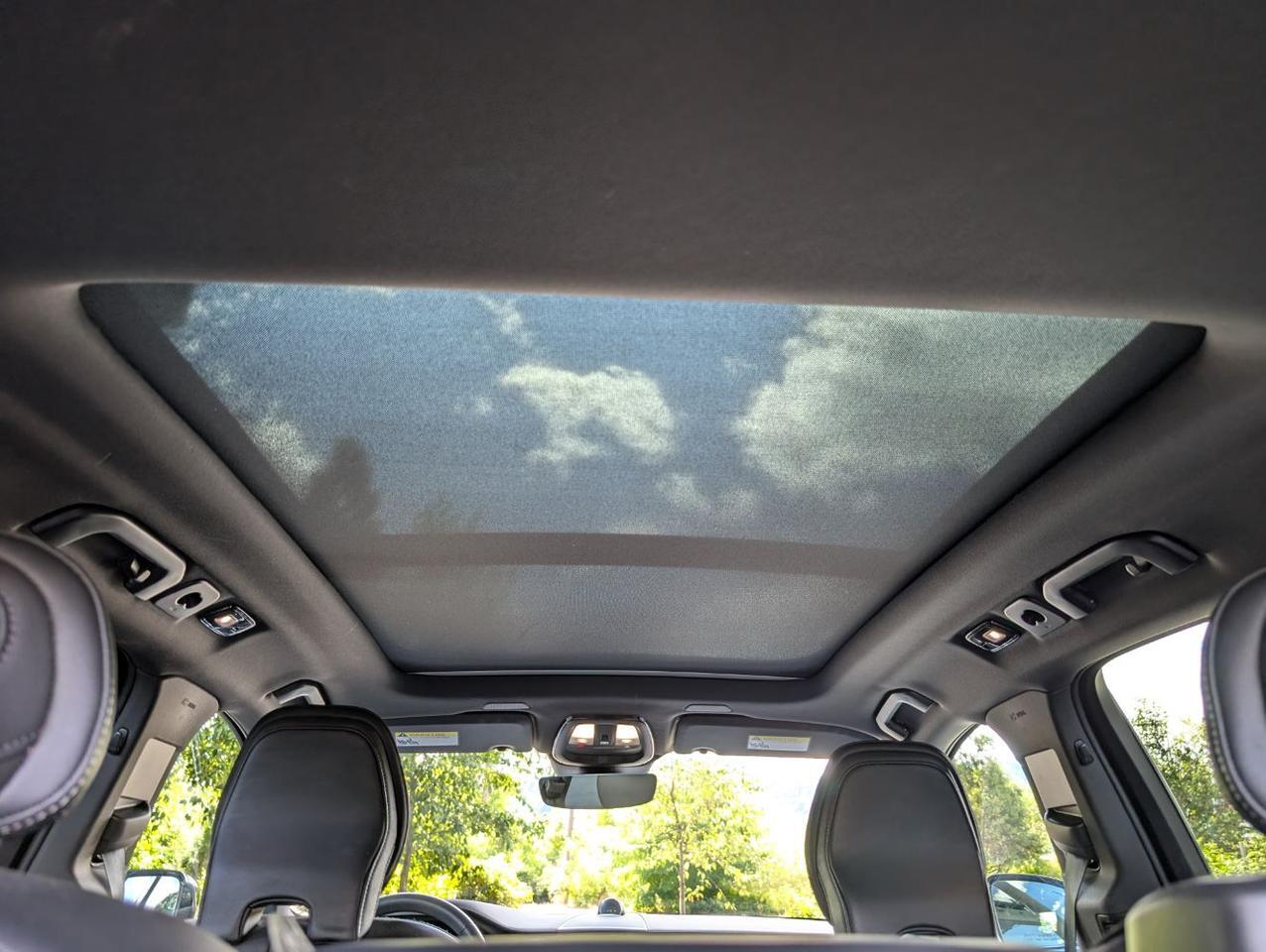 2022 Volvo XC60 B5 AWD Hybrid R-DESIGN w/Bowers &amp; Wilkins, Pilot Assist, 360 Cam, 4 Hea Portland OR