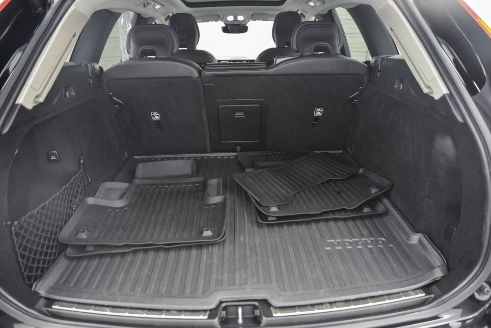 2022 Volvo XC60 B5 Inscription Akron OH