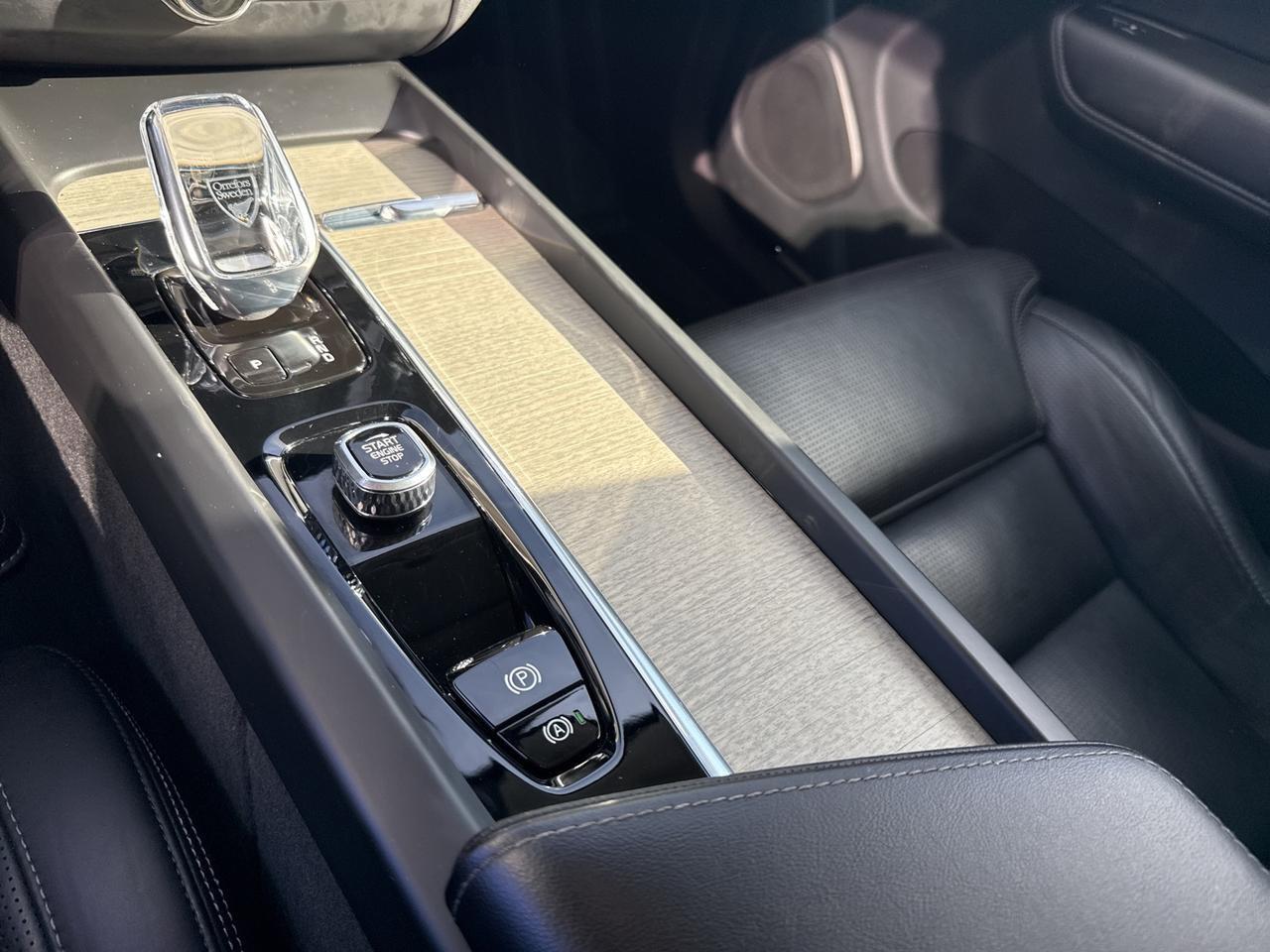 2022 Volvo XC60 B5 Inscription Bend OR