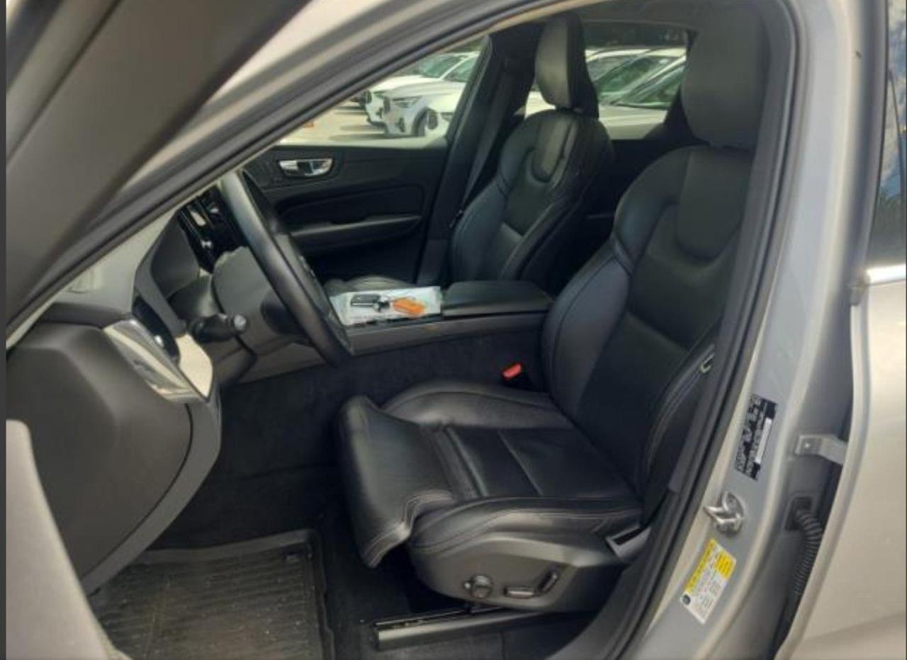 2022 Volvo XC60 B5 Inscription Bend OR