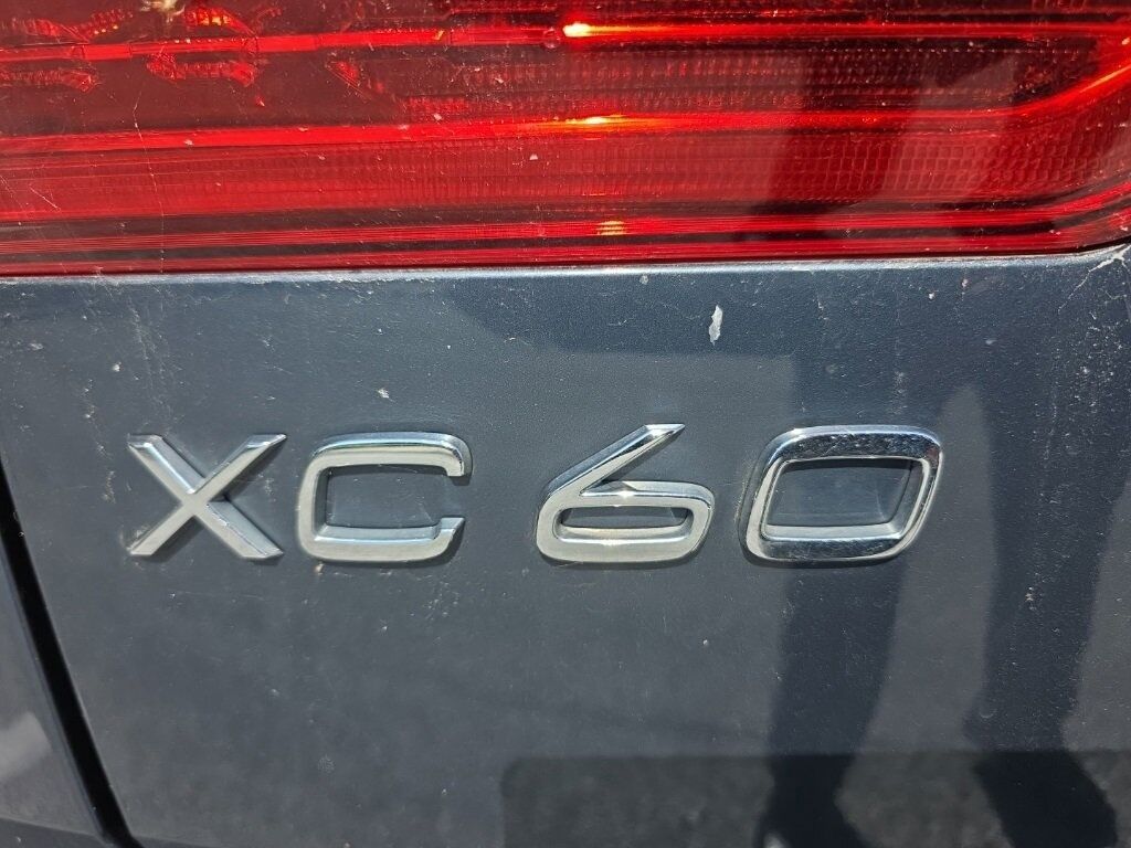 2022 Volvo XC60 B5 Inscription Hunt Valley MD