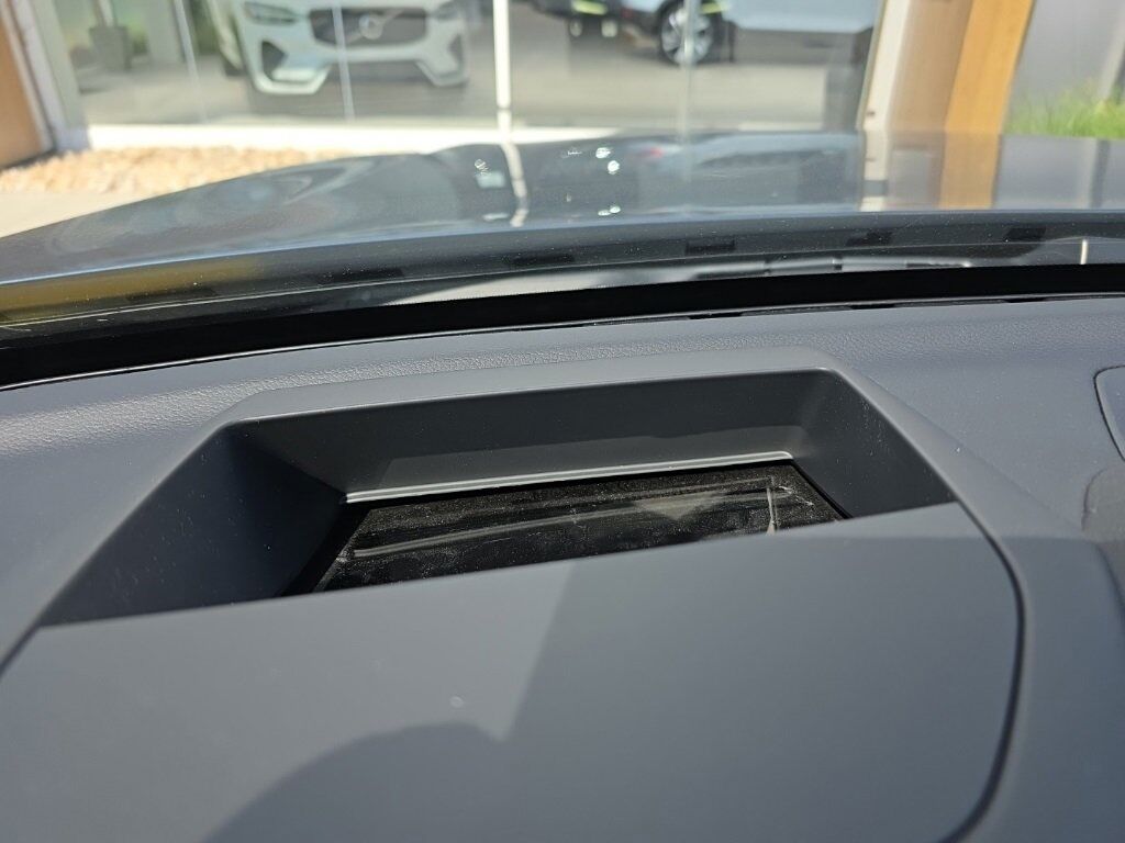 2022 Volvo XC60 B5 Inscription Hunt Valley MD