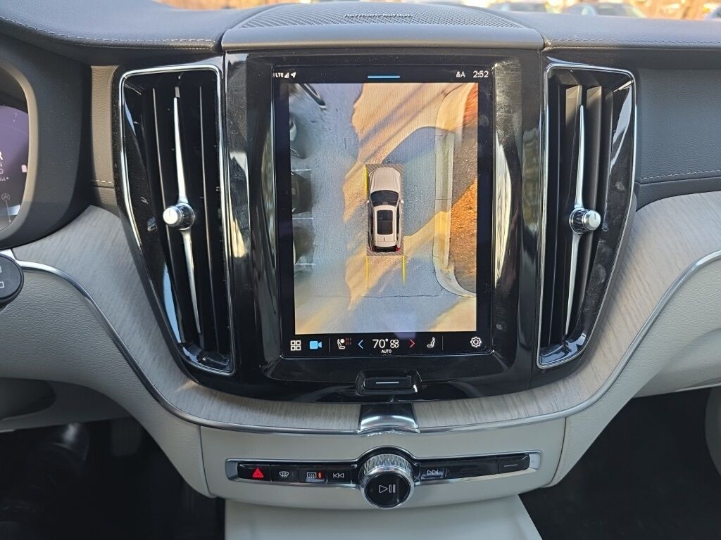 2022 Volvo XC60 B5 Inscription Hunt Valley MD