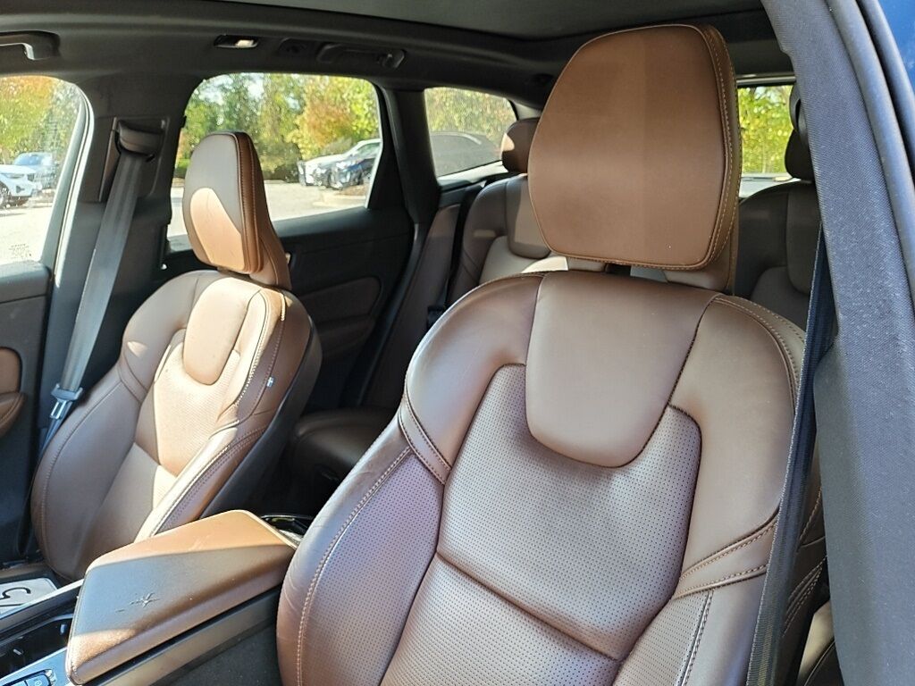 2022 Volvo XC60 B5 Inscription Hunt Valley MD