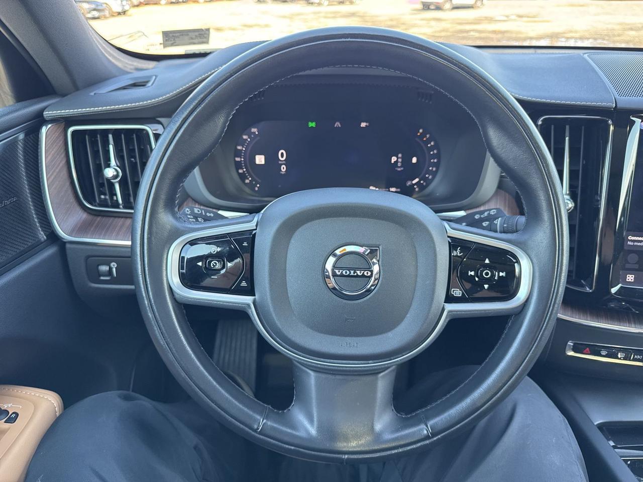 2022 Volvo XC60 B5 Inscription Chantilly VA