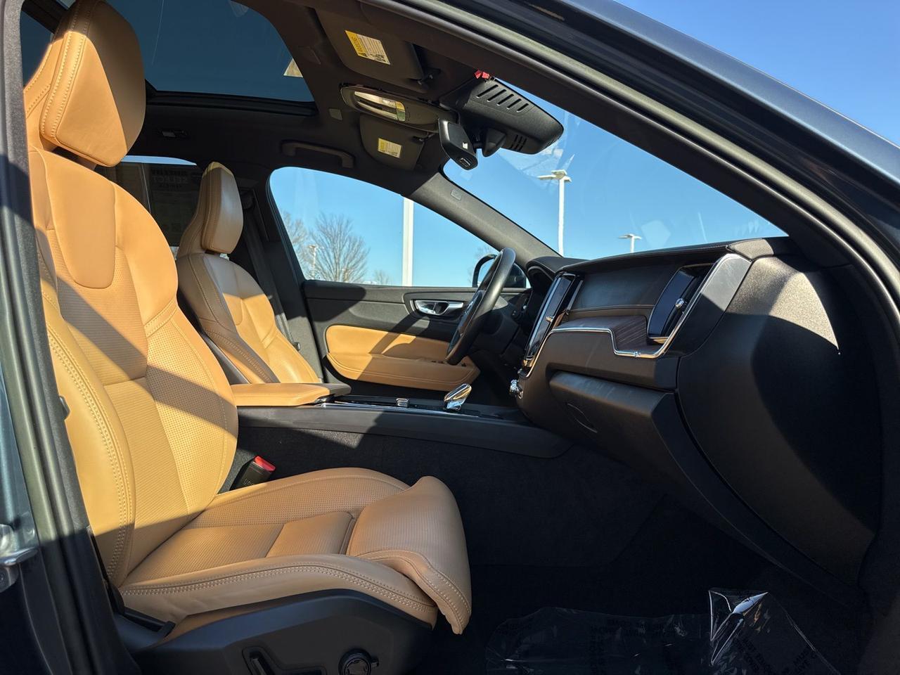 2022 Volvo XC60 B5 Inscription Chantilly VA