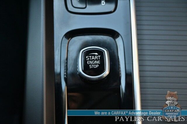 2022 Volvo XC60 B5 Momentum / AWD / Advanced Pkg / Power & Heated Seats / Panoramic Sunroof / NAV / HUD / Lane Departure & Blind Spot Alert / Bluetooth / 360 Camera / Keyless Entry & Start / 28 MPG / 1-Owner Anchorage AK