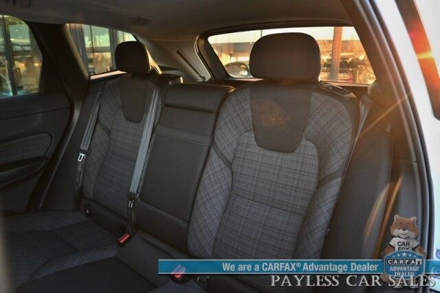 2022 Volvo XC60 B5 Momentum Anchorage AK