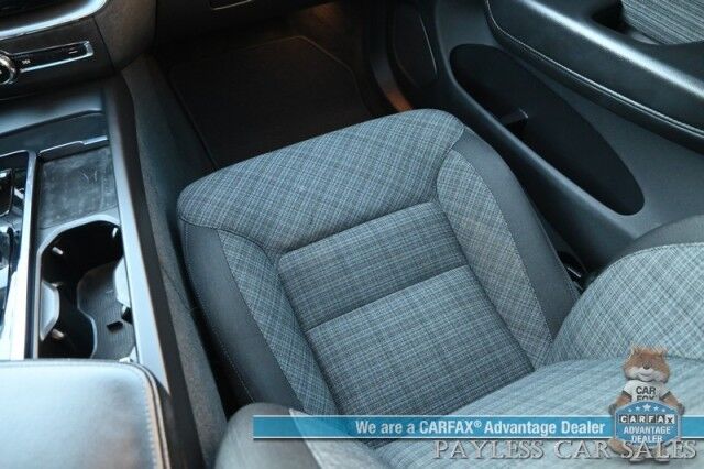 2022 Volvo XC60 B5 Momentum Anchorage AK