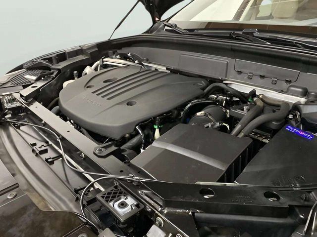 2022 Volvo XC60 B5 Momentum Dallas TX