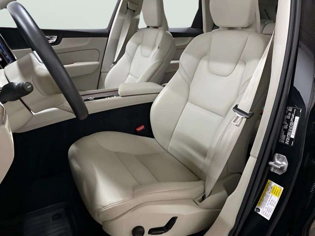 2022 Volvo XC60 B5 Momentum Dallas TX