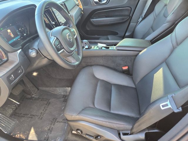2022 Volvo XC60 B5 Momentum Folsom CA