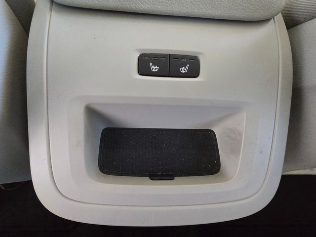 2022 Volvo XC60 B5 Momentum Folsom CA